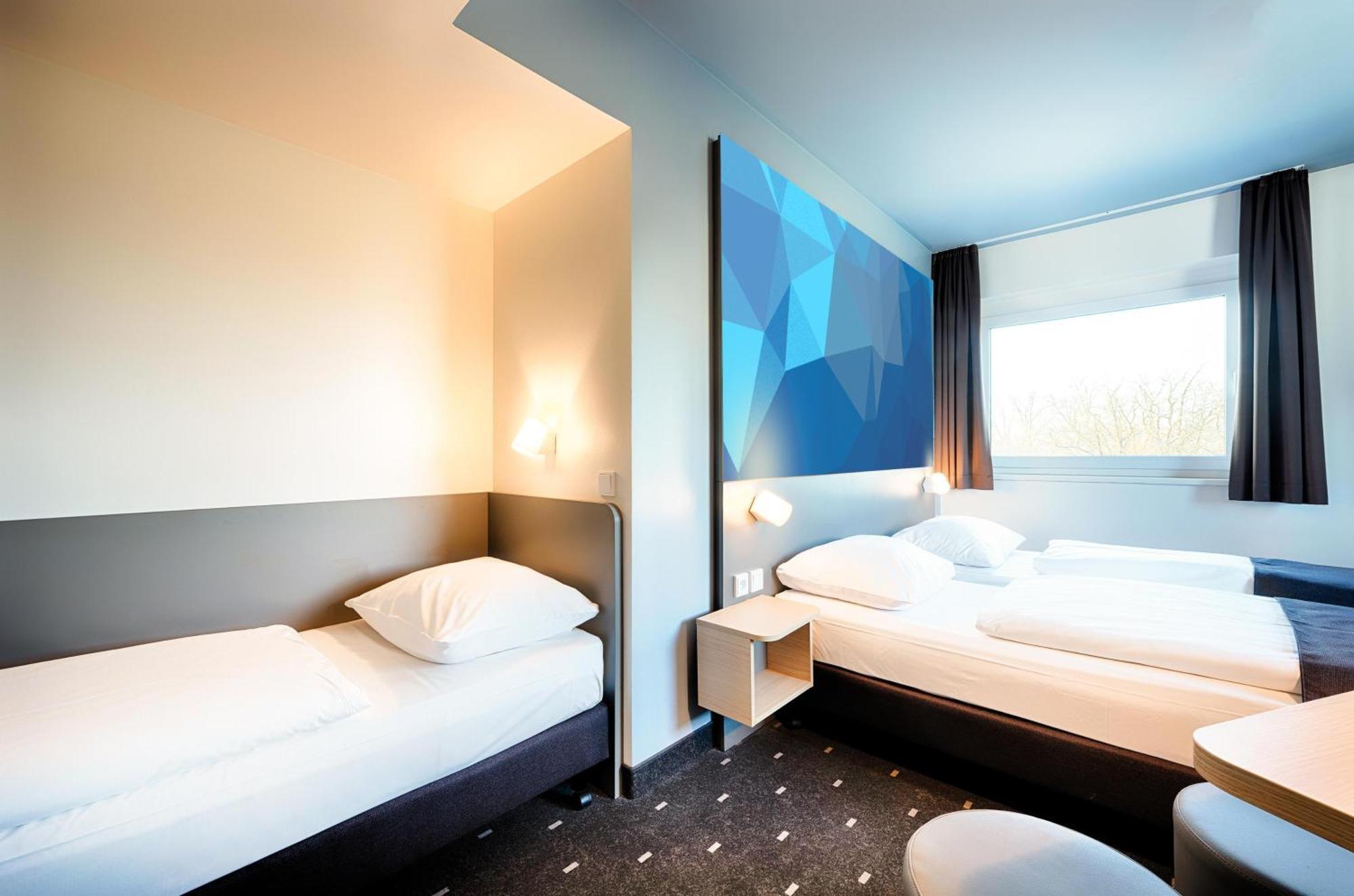 B&B Hotel Bruchsal-Karlsdorf Экстерьер фото