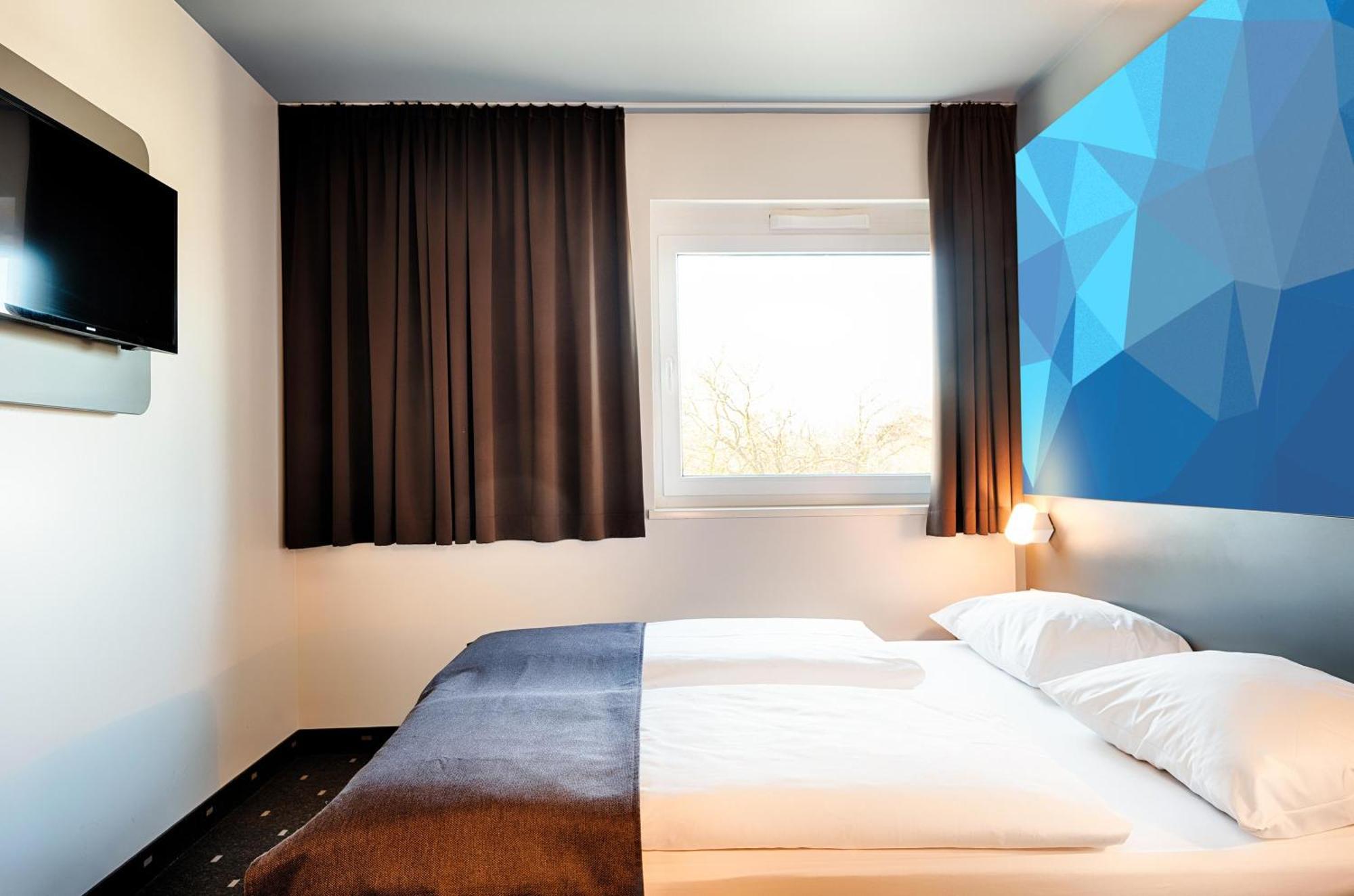 B&B Hotel Bruchsal-Karlsdorf Экстерьер фото