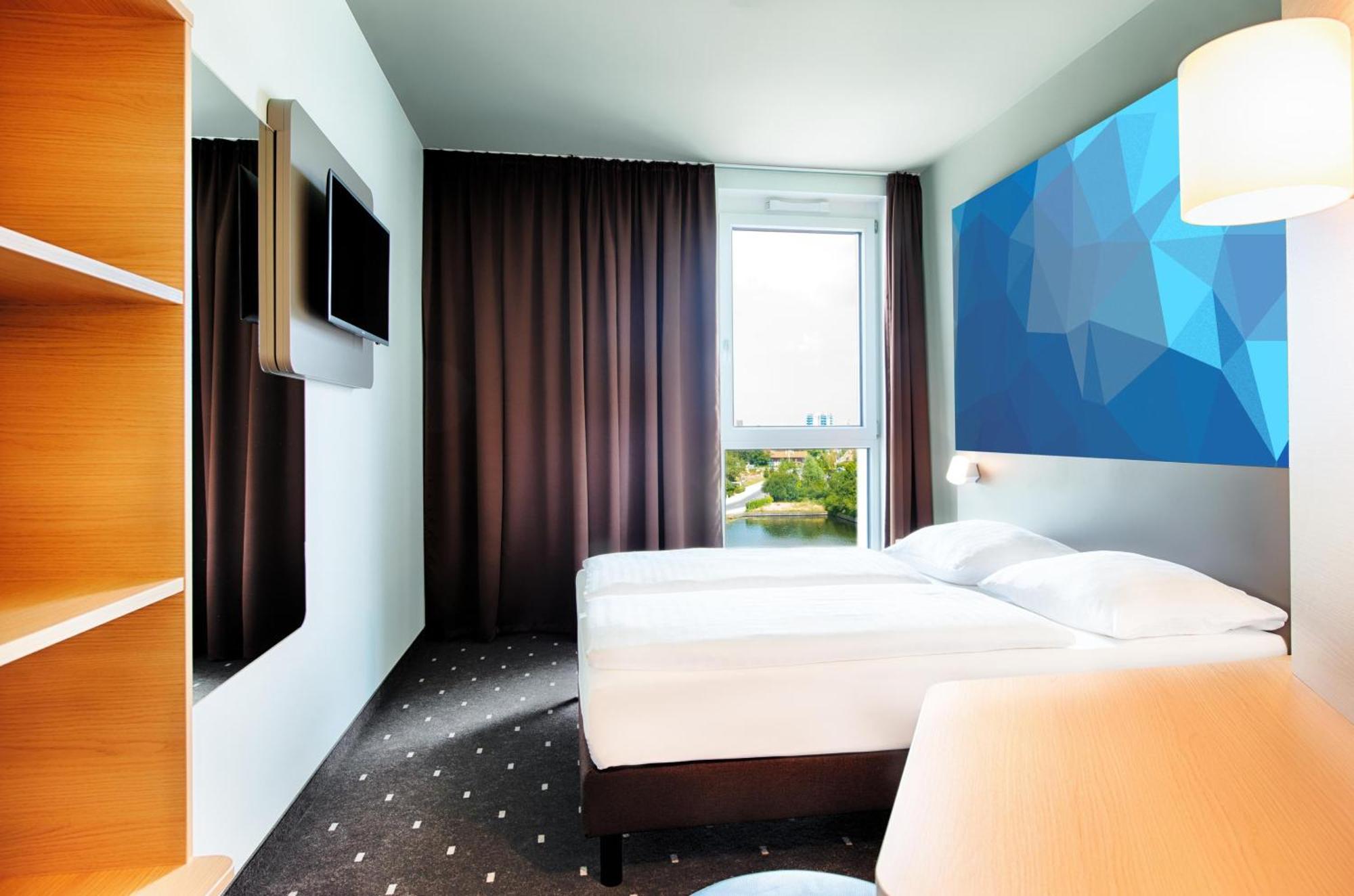 B&B Hotel Bruchsal-Karlsdorf Экстерьер фото